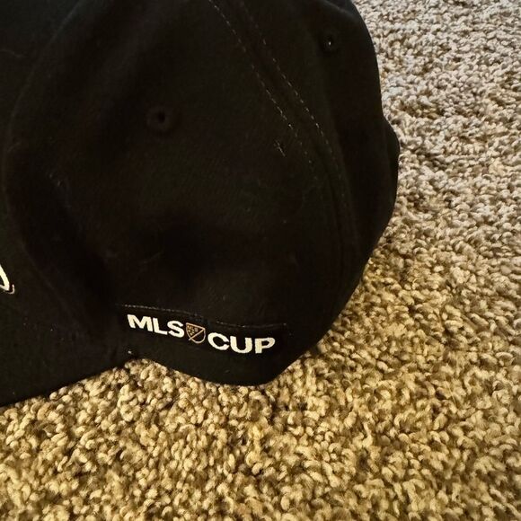Columbus Crew 2023 MLS Champions hat - Picture 3 of 6